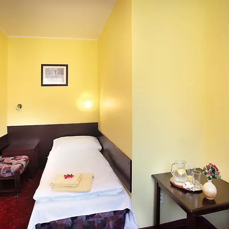 Hotel Milan Vopicka 3*
